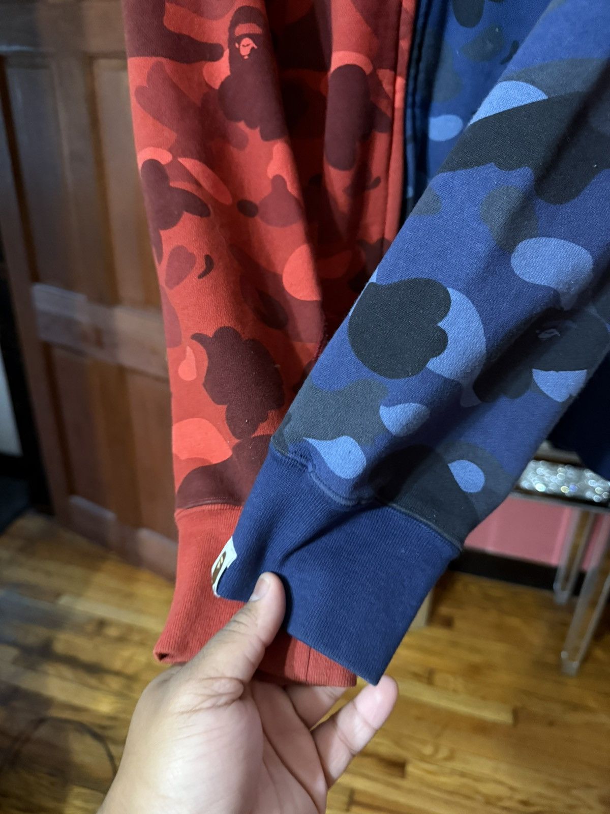 Bape Bape Red Camo Blue Camo Zip Up Size Large Size US L / EU 52-54 / 3 - 3 Thumbnail