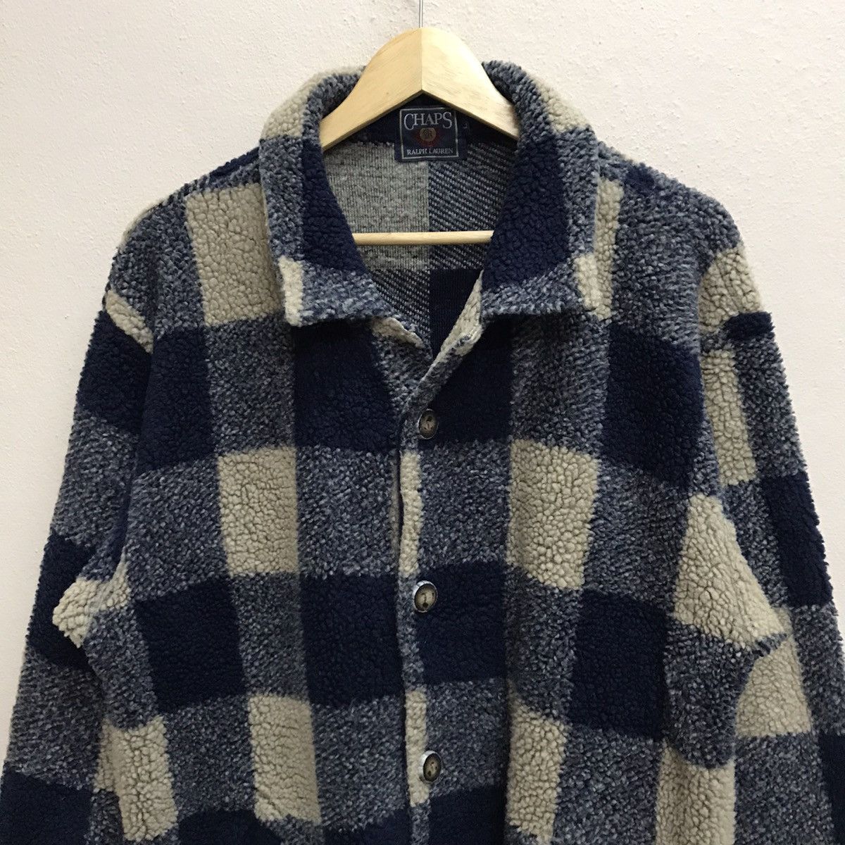 Chaps Ralph Lauren Chaps Ralph Lauren Wooden Button Plaid Checked Fleece Jacket Size US L / EU 52-54 / 3 - 15 Thumbnail