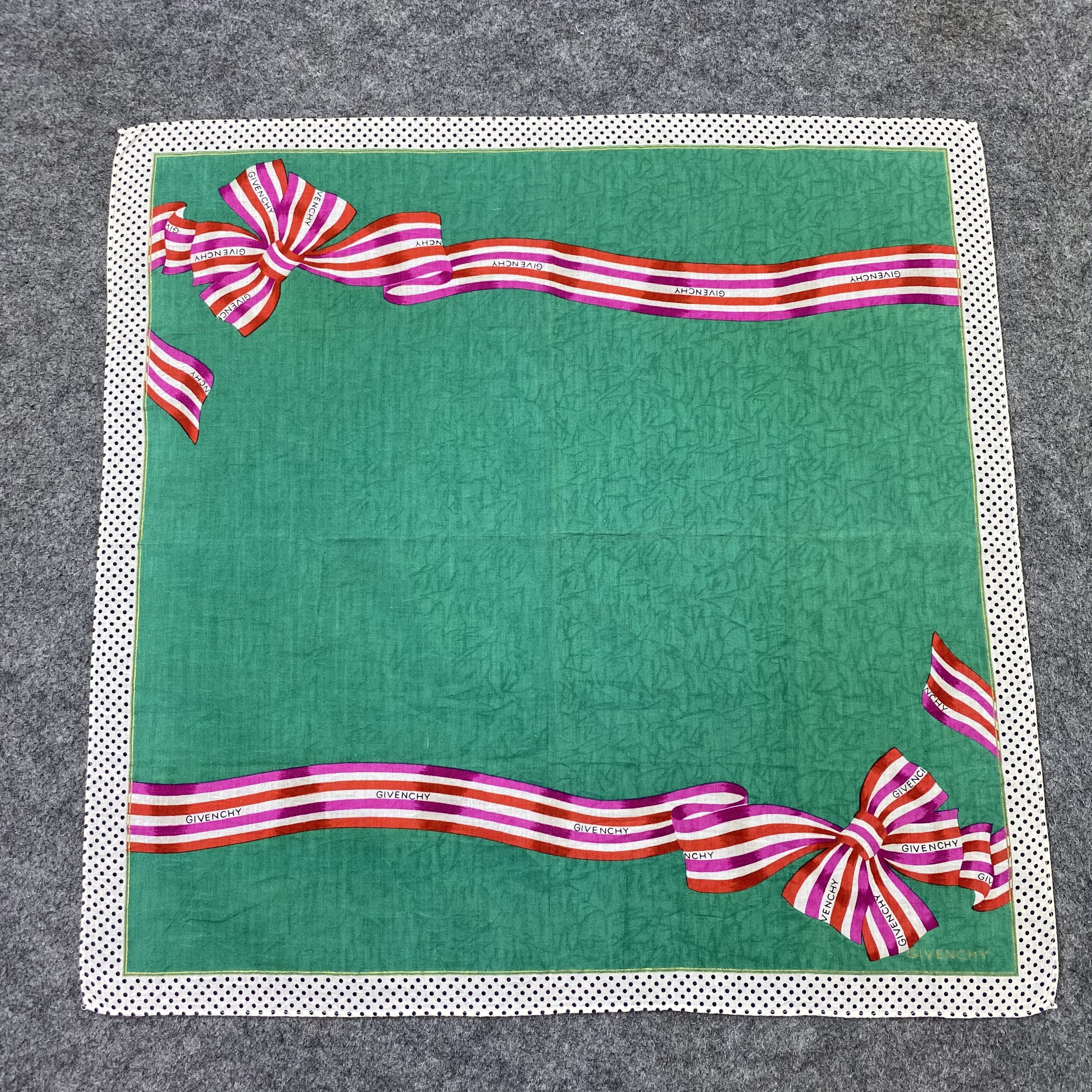 Givenchy Givenchy Handkerchief / Bandana / Neckerchief-B2360 Size ONE SIZE - 3 Thumbnail