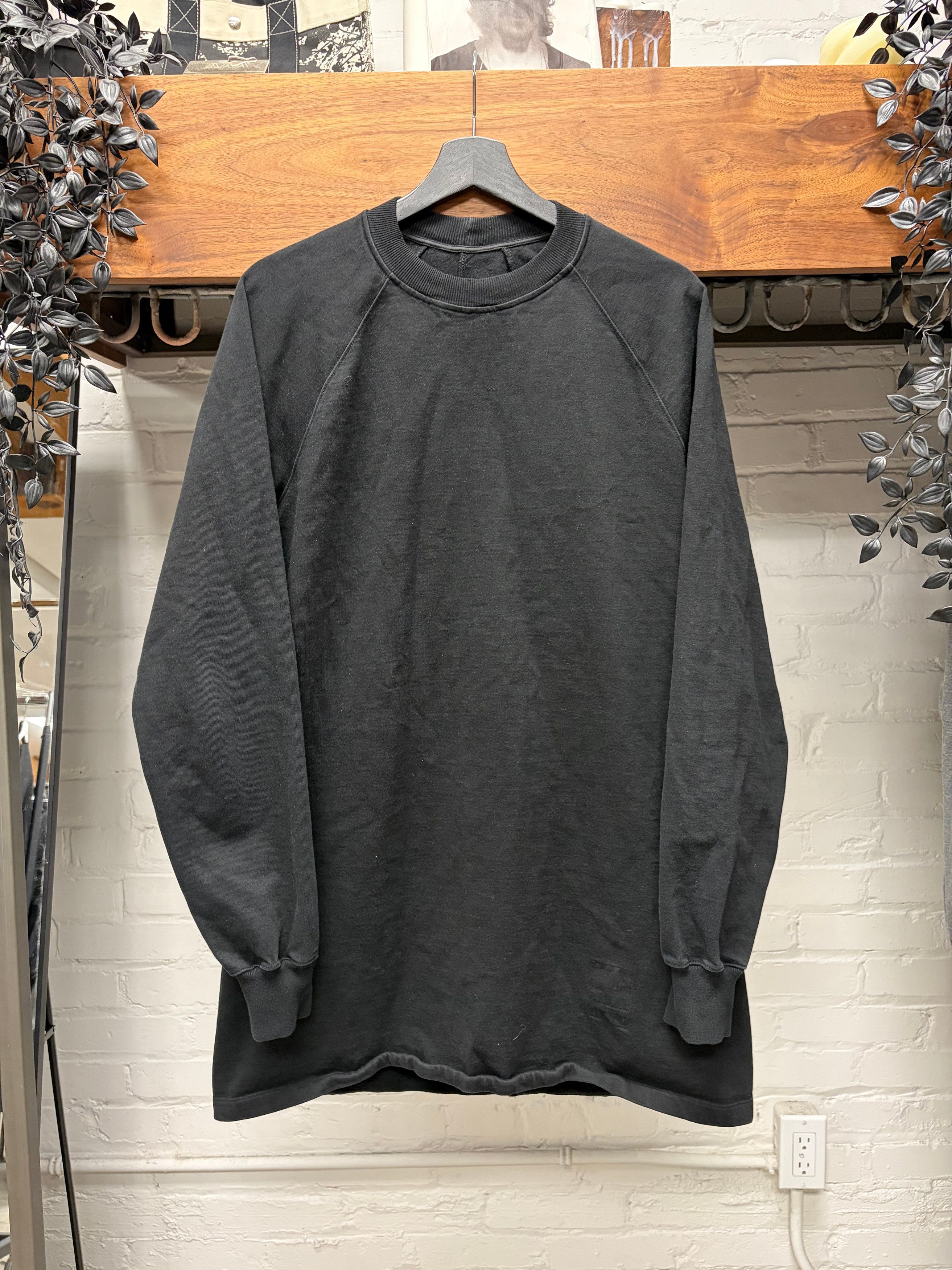 Rick Owens Rick Owens DRKSHDW Black ‘Jumbo’ Sweatshirt Size US S / EU 44-46 / 1 - 1 Thumbnail