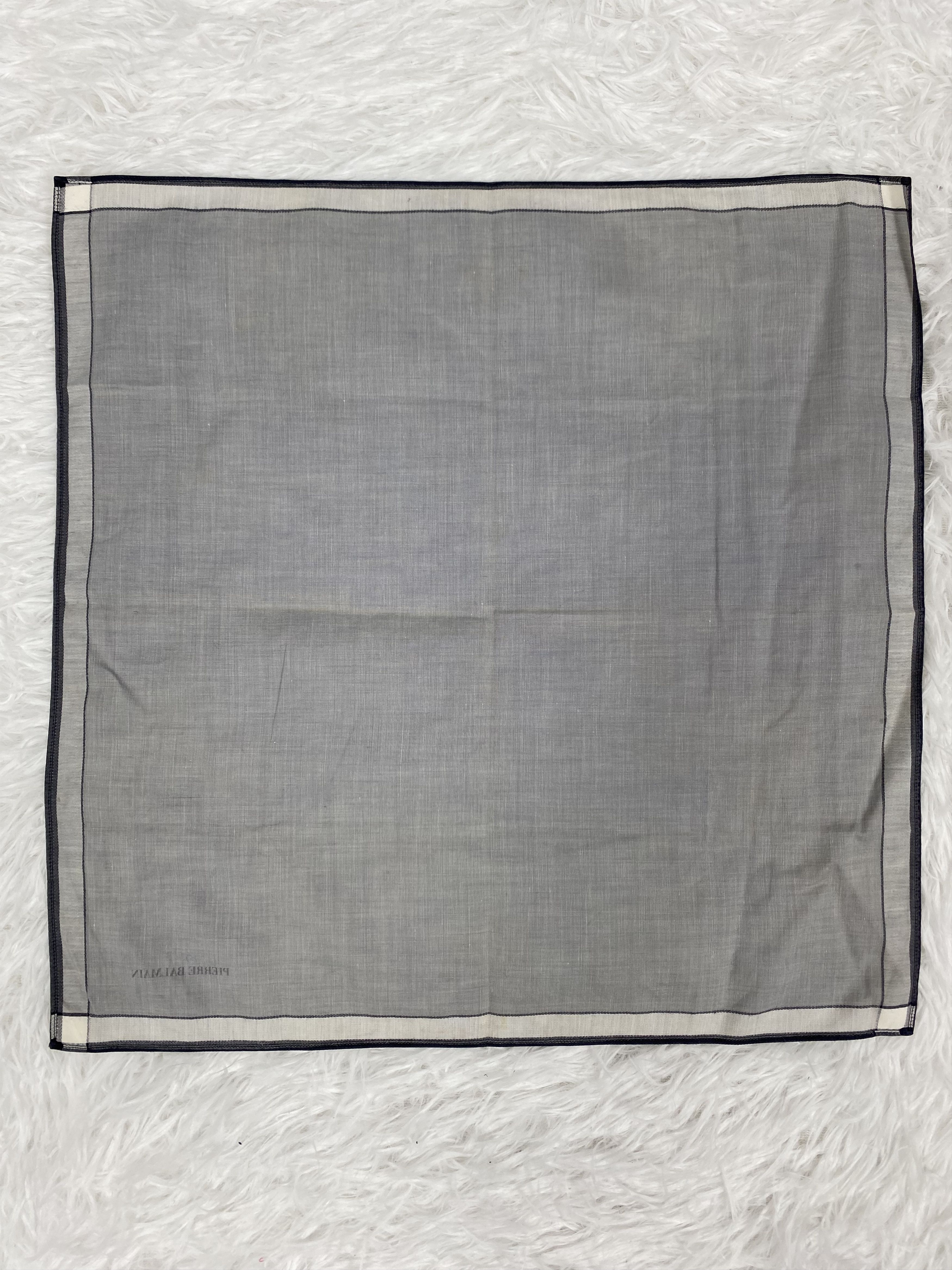 Pierre Balmain Vintage Pierre Balmain Handkerchief PH0043 Size ONE SIZE - 4 Thumbnail