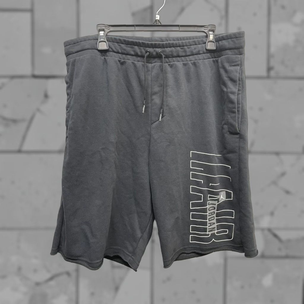 Jordan Brand Jordan Athletic Shorts Mens XL Black Size US 36 / EU 52 - 1 Thumbnail