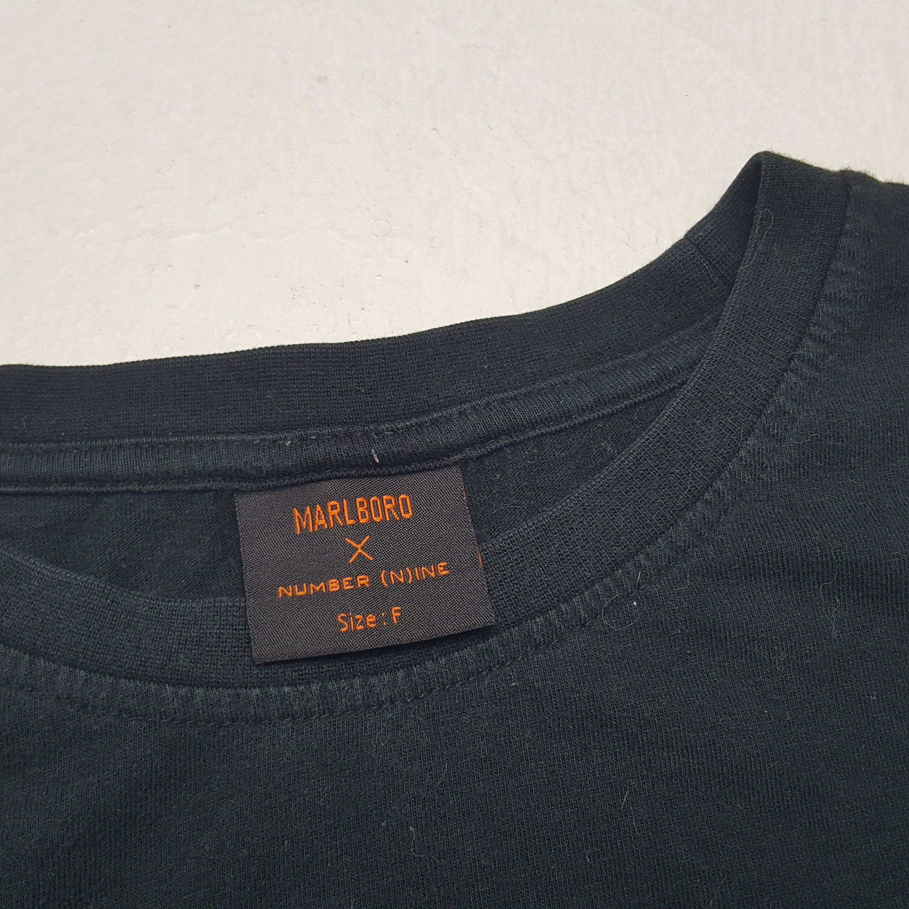 Japanese Brand × Number (N)ine × Vintage Vintage Marlboro x Number Nine Custom Spell Out Logo Tshirt Size US L / EU 52-54 / 3 - 5 Thumbnail