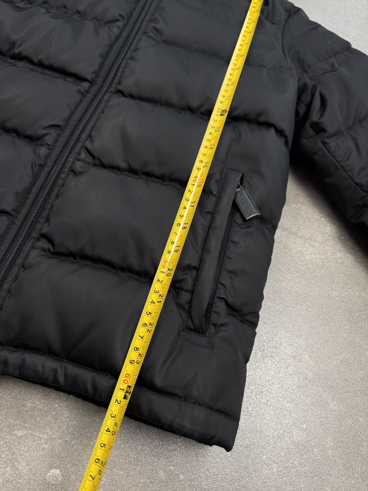 Prada Prada down jacket street wear luxury old money Size US L / EU 52-54 / 3 - 21 Thumbnail