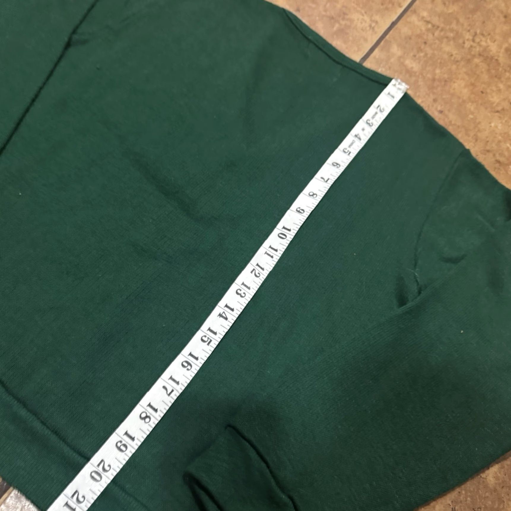 Champion VTG 60s Champion V Neck Sweater NOTRE DAME IRISH Fighting Kellys Small Green Men Size US M / EU 48-50 / 2 - 5 Thumbnail