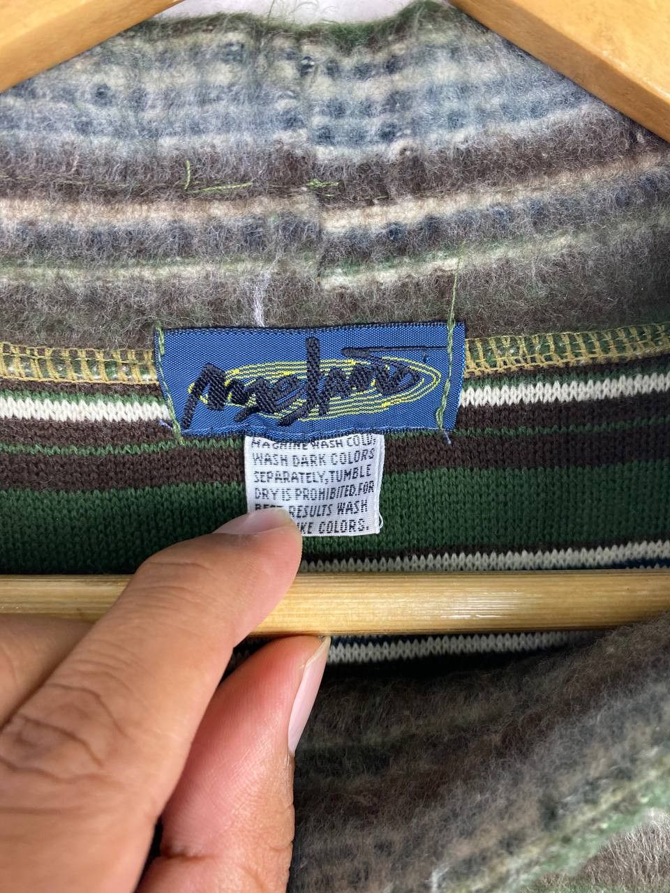 Japanese Brand Japanese brand striped wool sweatshirt nice design Size US M / EU 48-50 / 2 - 2 Thumbnail