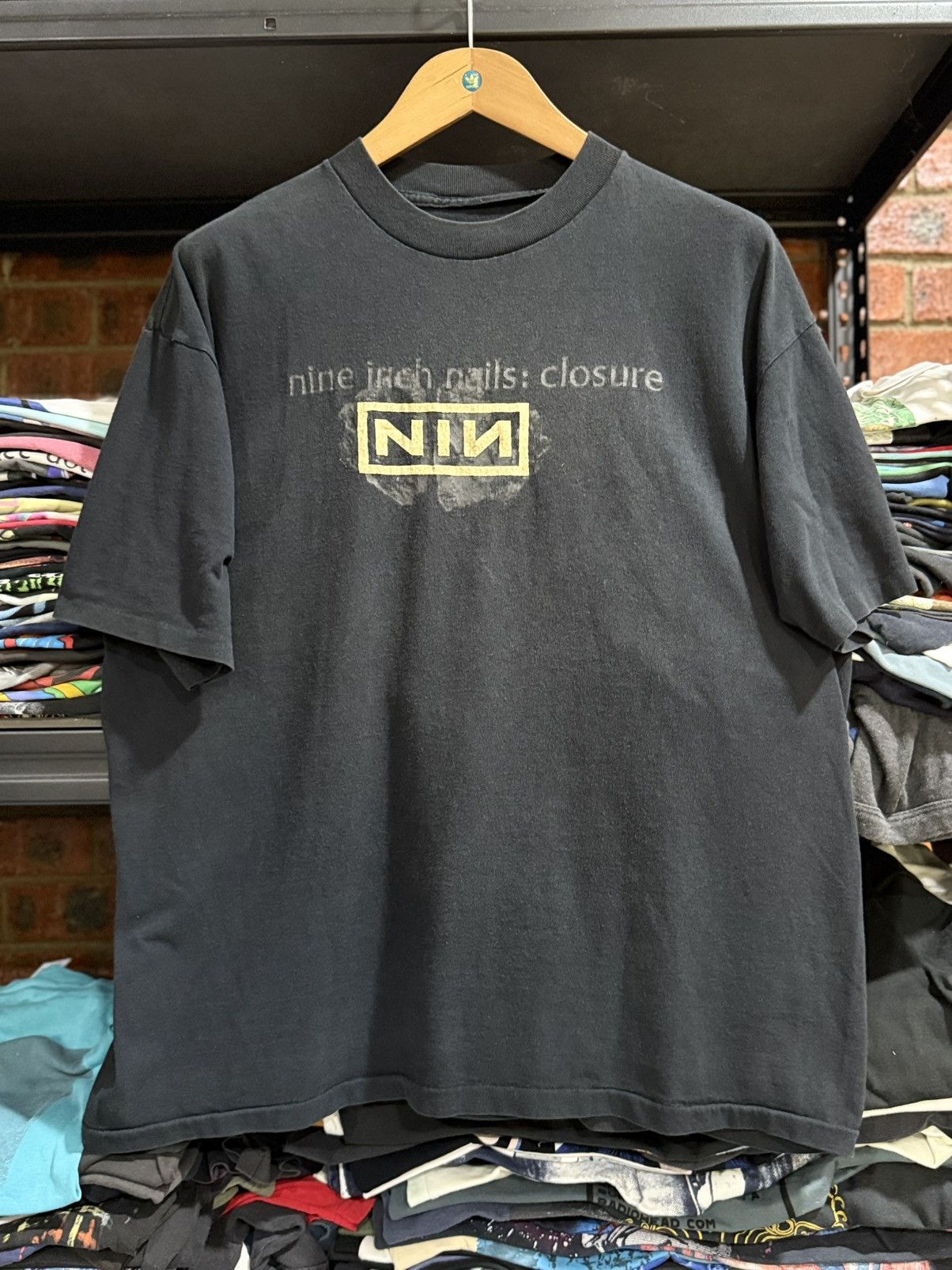 Band Tees Vintage 90s Nine Inch Nails Closure Box Faded Tee Size US XXL / EU 58 / 5 - 1 Thumbnail