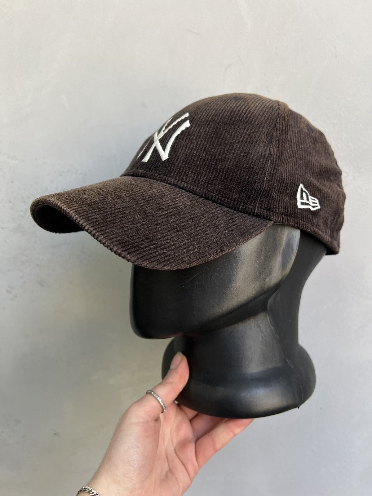New York Yankees New York Yankees sun faded y2k hat cap Size ONE SIZE - 2 Thumbnail