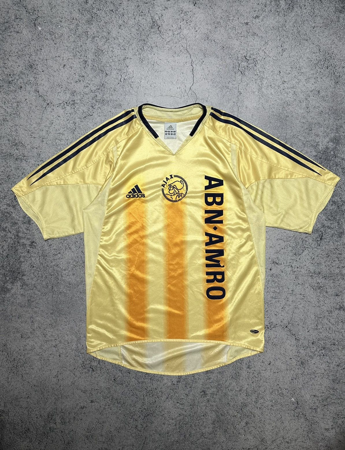 Adidas × Vintage Vintage Adidas Ajax 2004 Soccer Jersey Size US S / EU 44-46 / 1 - 1 Thumbnail