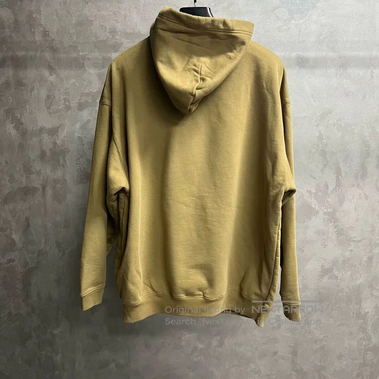 Balenciaga Balenciaga Beige Hooded Sweatshirt. Size US L / EU 52-54 / 3 - 5 Thumbnail