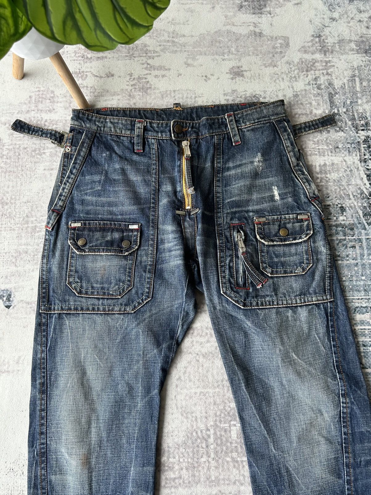 Dsquared2 Dsquared2 Cargo Distressed jeans Size US 34 / EU 50 - 2 Thumbnail