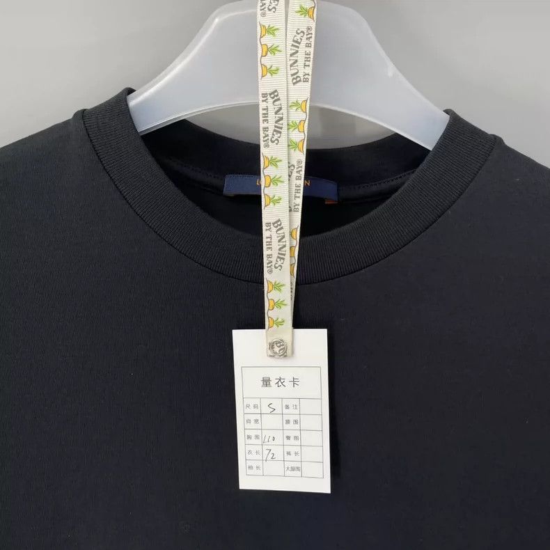 Louis Vuitton louis vuitton Neon printed monogrammed short sleeves 2501- Size US S / EU 44-46 / 1 - 5 Thumbnail