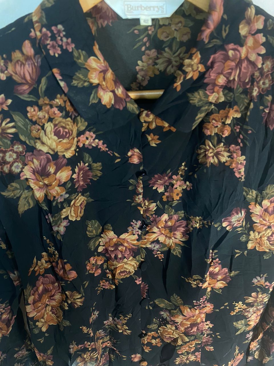 Burberry Burberry fullprint button up blouse shirt Size M / US 6-8 / IT 42-44 - 4 Thumbnail