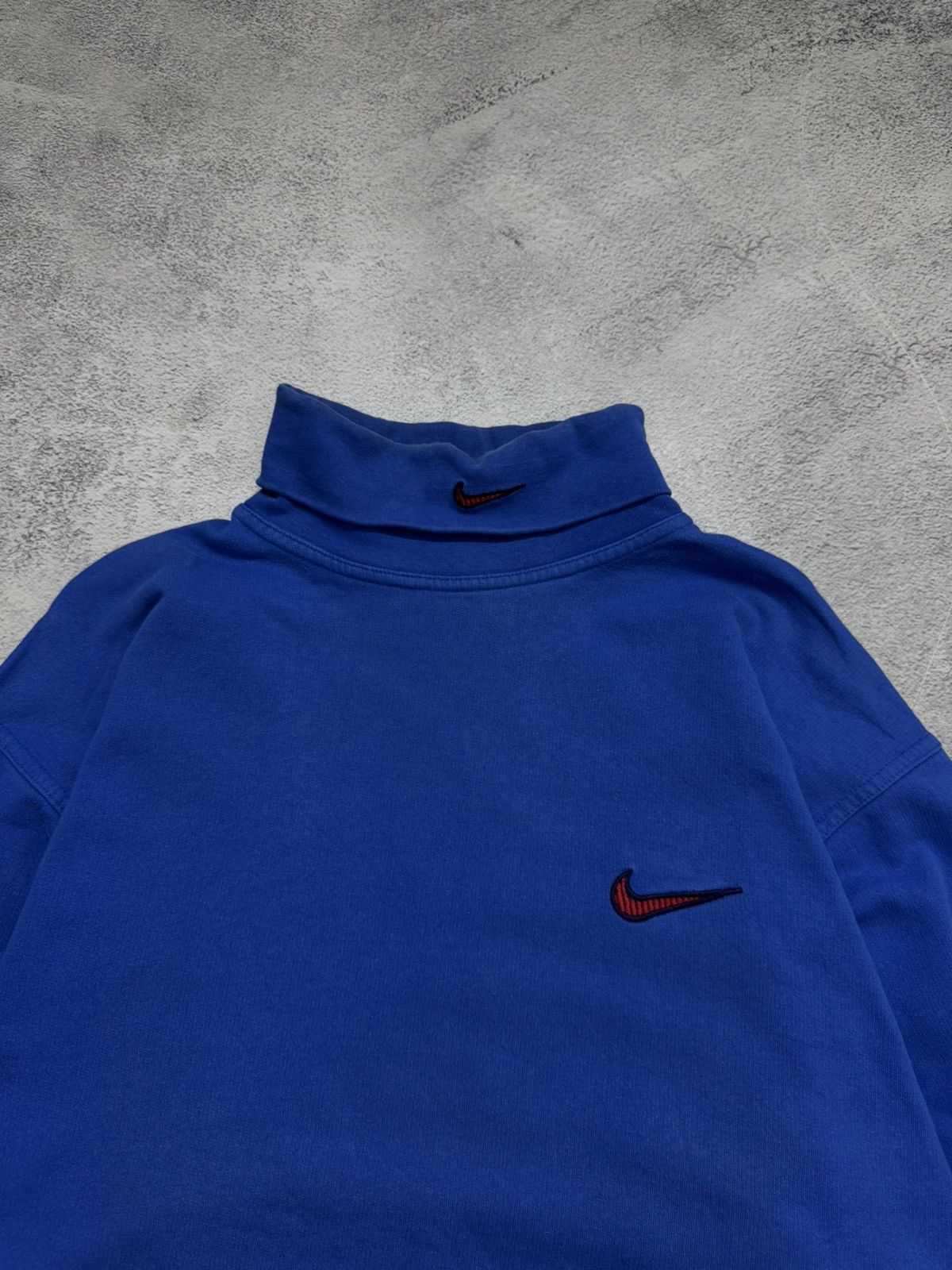 Nike Vintage Y2K Nike Long Sleeve Mini Swoosh 90’s Size US XL / EU 56 / 4 - 1 Thumbnail