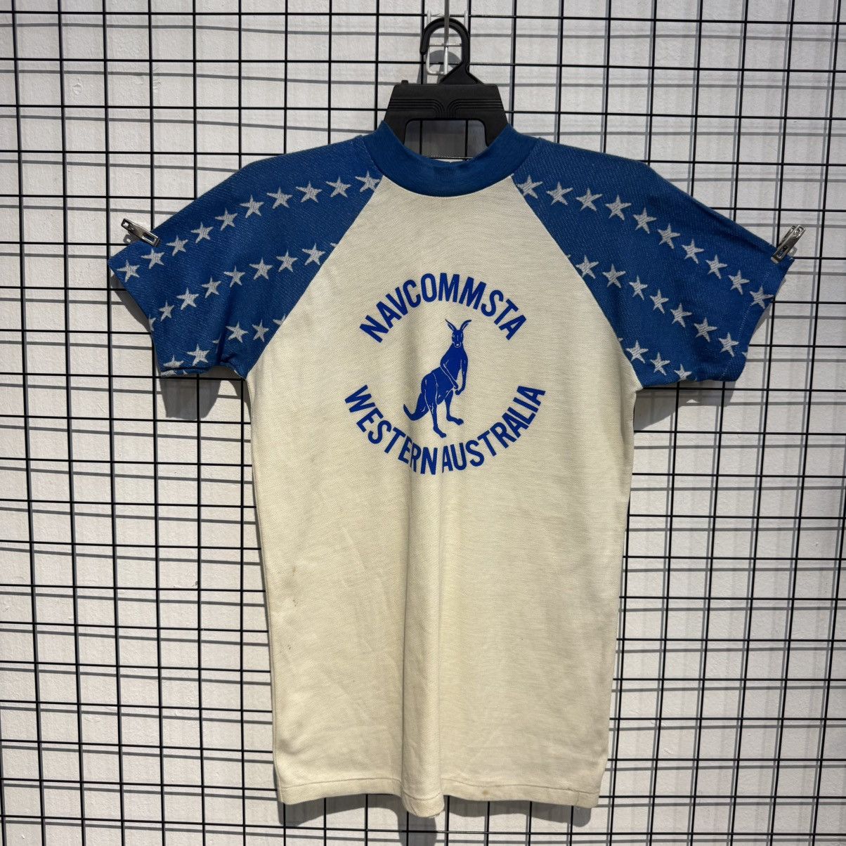 Other Vintage 70s TShirt NAVCOMMSTA WESTERN AUSTRALIA Single stich Size US M / EU 48-50 / 2 - 2 Thumbnail