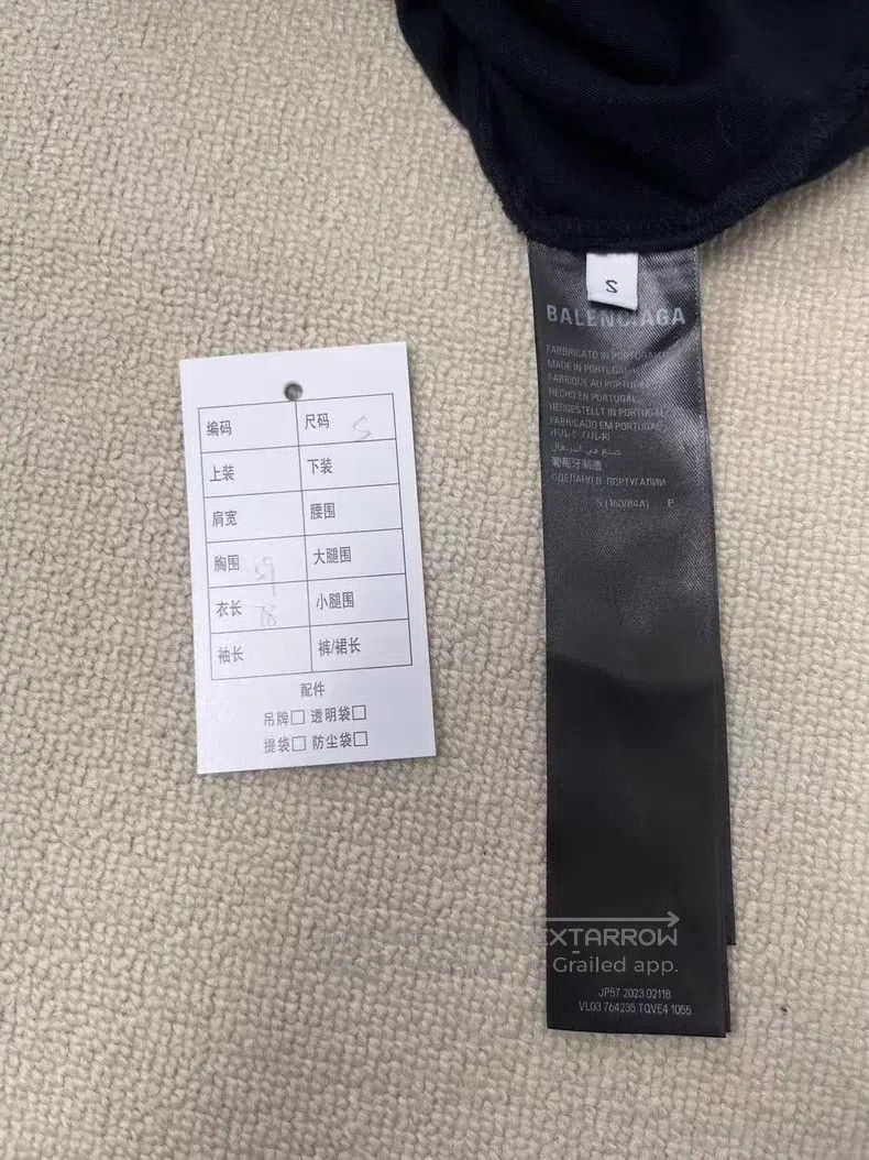 Balenciaga Balenciaga Letter Disk Print Round Neck Short Sleeve T-Shi Size US S / EU 44-46 / 1 - 4 Thumbnail