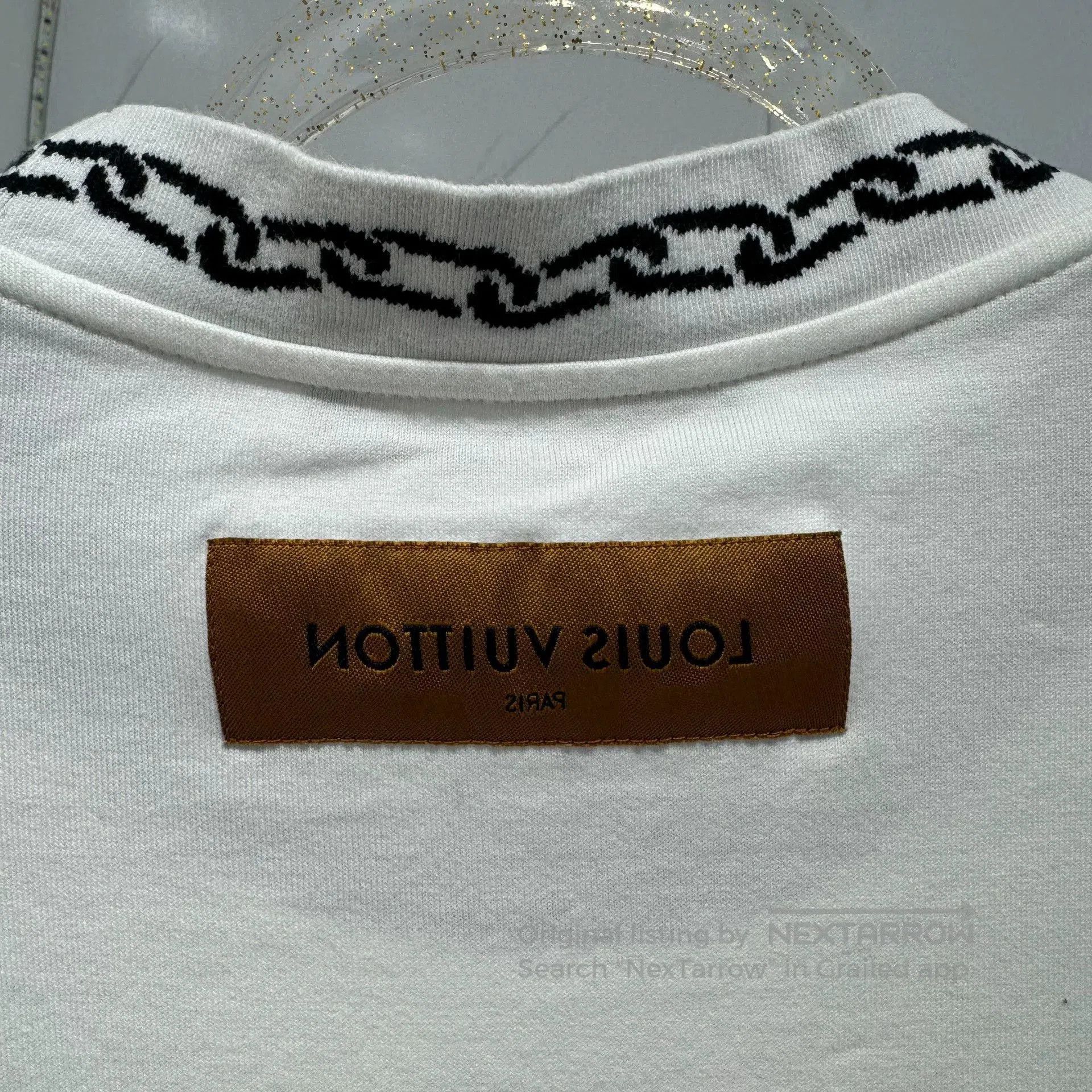 Louis Vuitton Louis Vuitton White Logo Short Sleeve T. Size US S / EU 44-46 / 1 - 3 Thumbnail