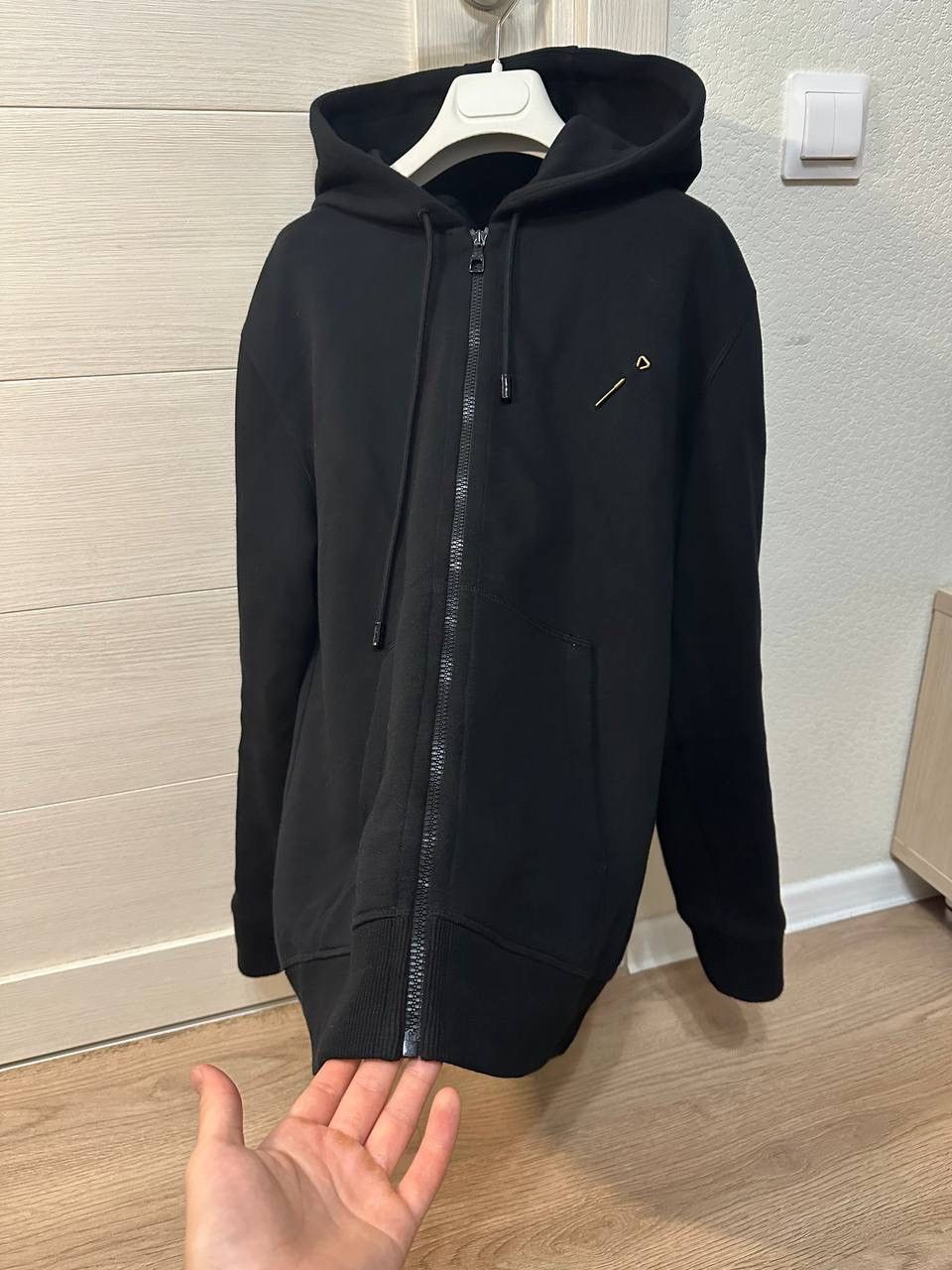 Louis Vuitton Louis Vuitton Staples Edition Zip Hoodie Size US L / EU 52-54 / 3 - 1 Thumbnail