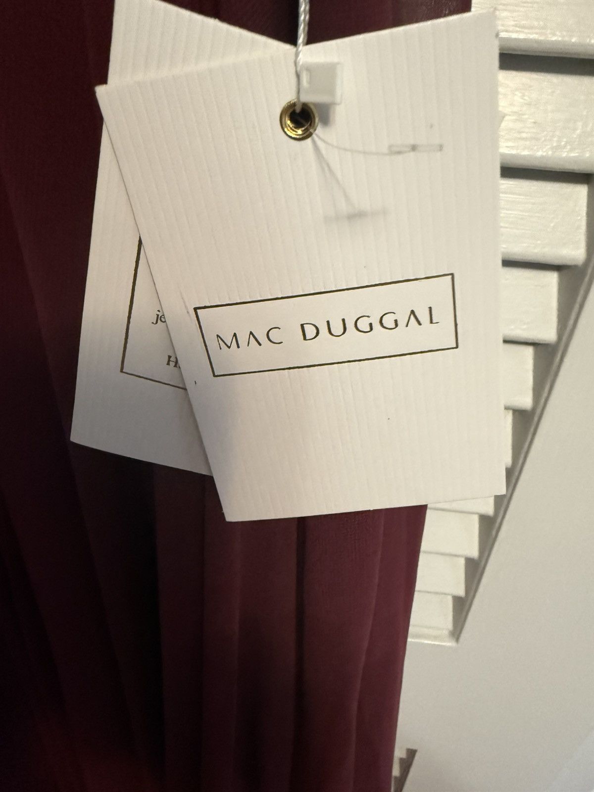 Mac Duggal Elegant Burgundy MacDuggal Evening Gown Size 3XL / US 20-22 - 3 Thumbnail