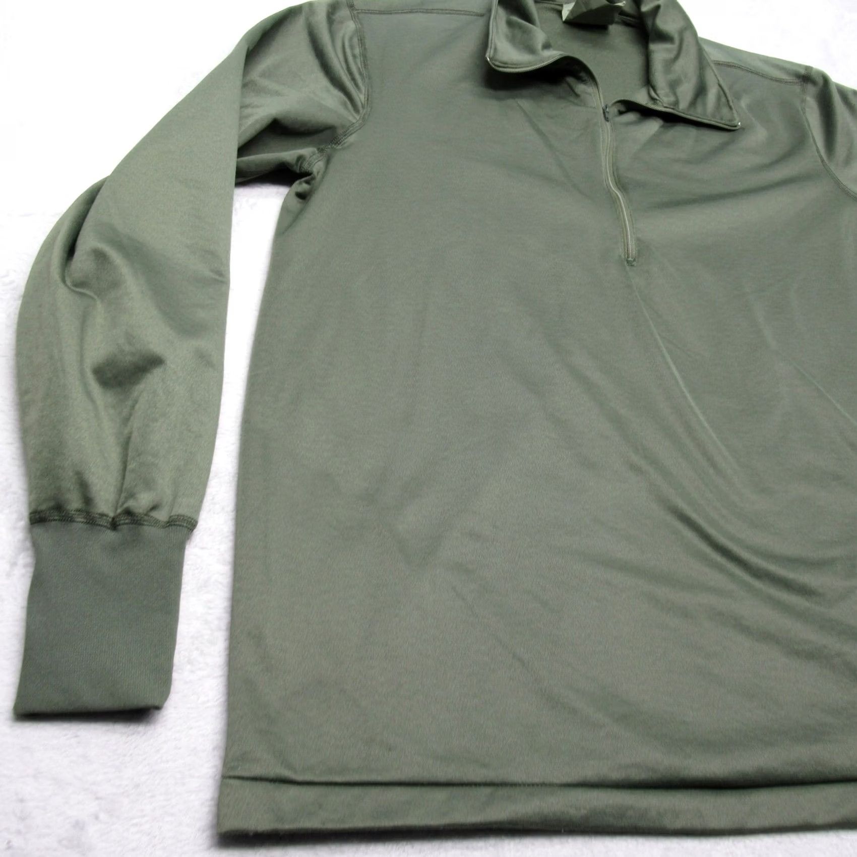 Vintage VINTAGE Military Shirt Men Large Green Long Sleeve Soft Thermal Heat Sleep Retentive Size US L / EU 52-54 / 3 - 6 Thumbnail