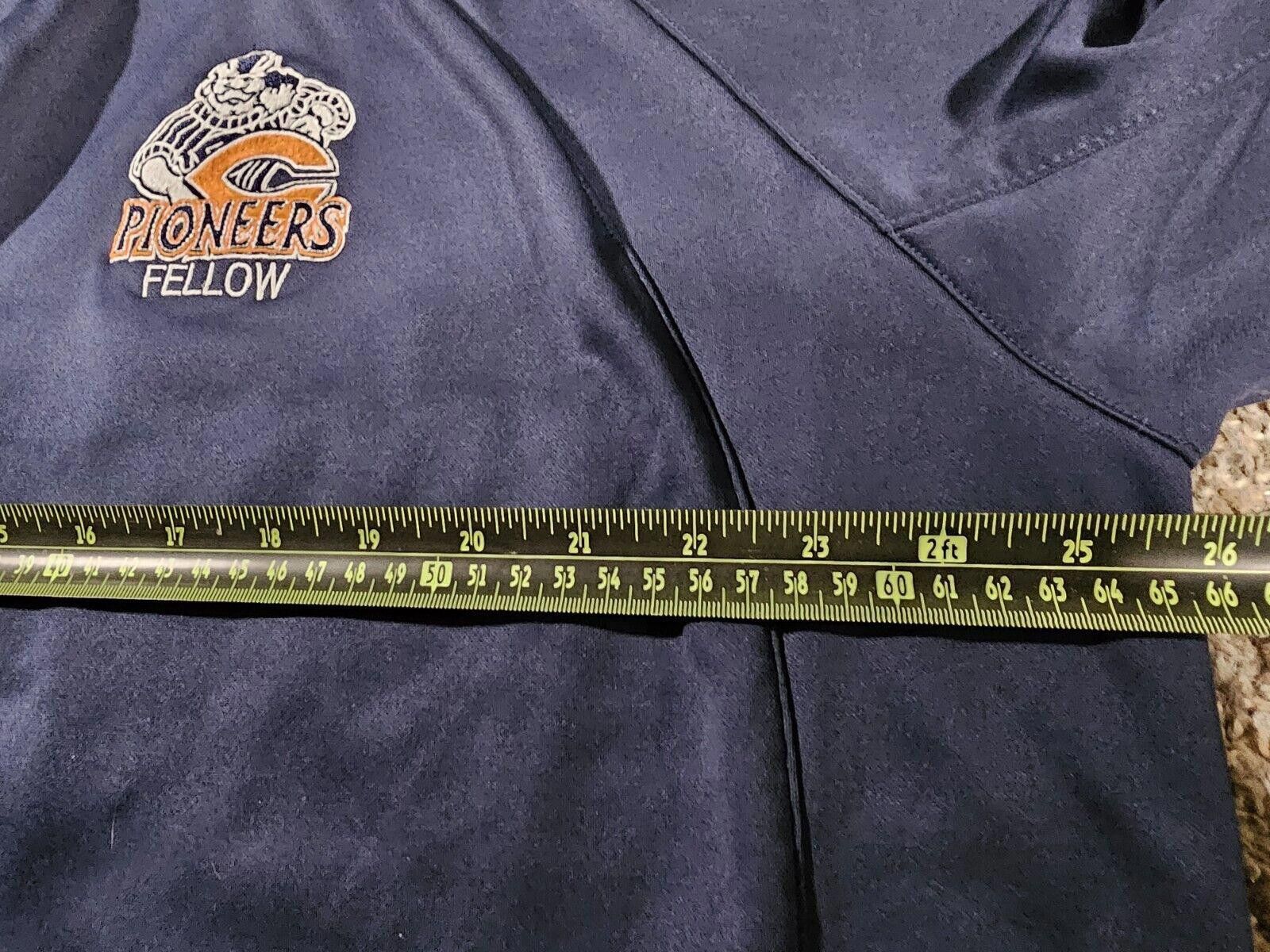 Designer University of Chicago Pioneers Fellow XL 1/4 Zip sweatshirt Size ONE SIZE - 6 Thumbnail