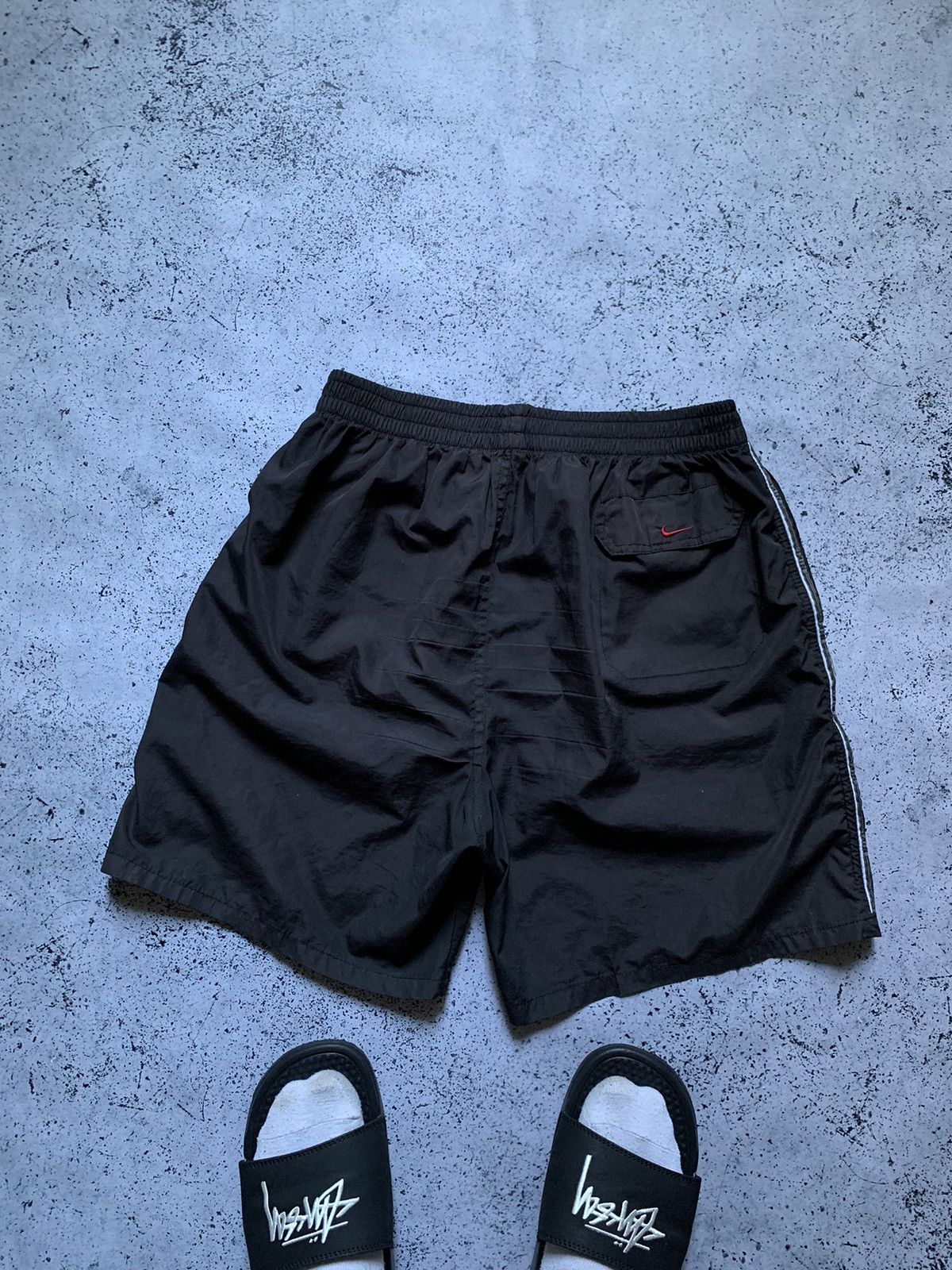 Nike × Vintage Vintage Nike Drill Shorts Nylon Y2K Red Swoosh USA Size S Size US 31 - 5 Thumbnail
