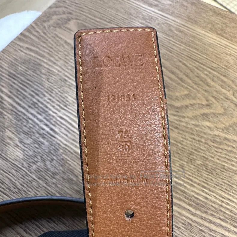 Loewe Loewe size 30 Smooth Buckle Leather Logo Belt Size ONE SIZE - 3 Thumbnail