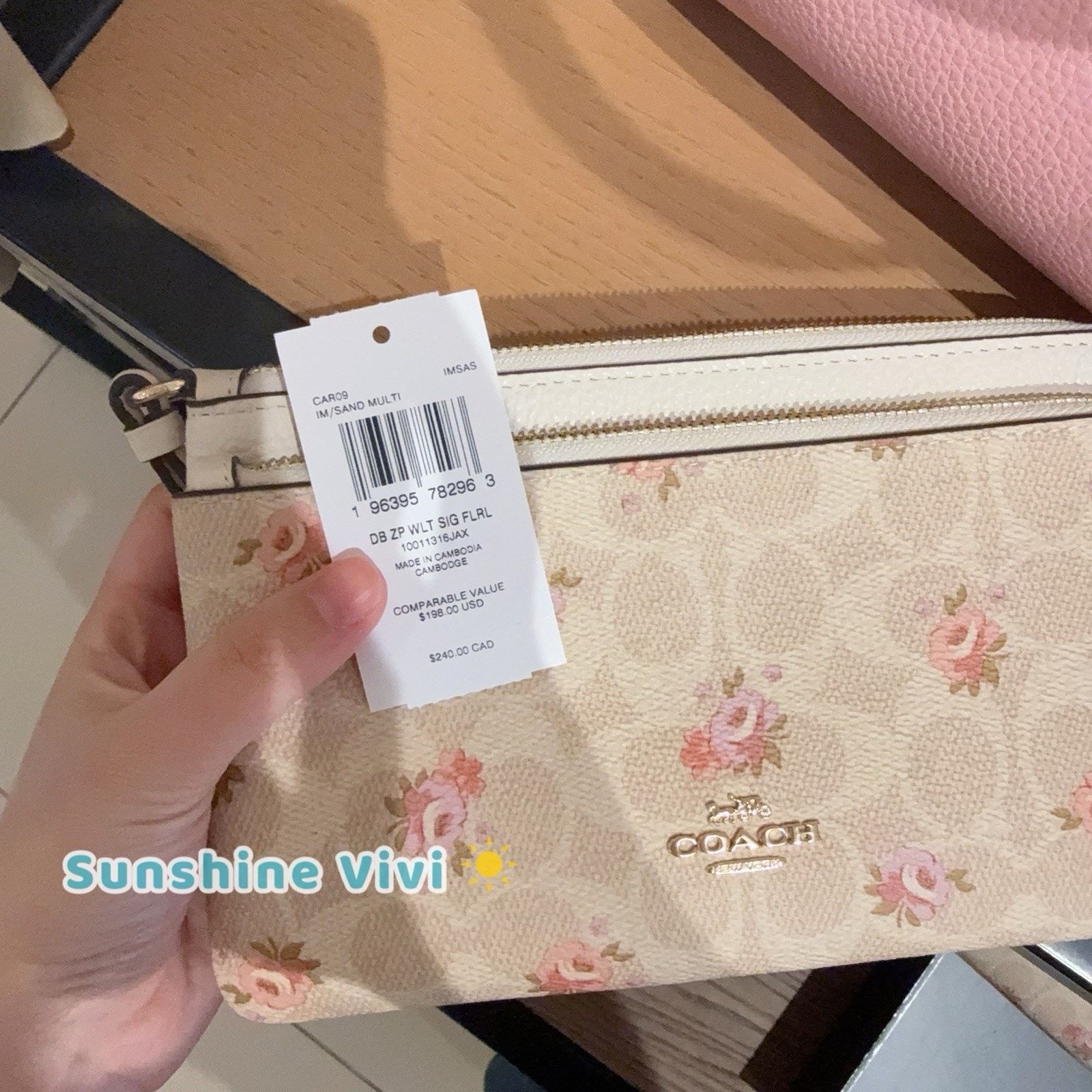 Coach NWT Coach Double Zip Wallet Phone Signature Floral CAR09 Size ONE SIZE - 3 Thumbnail