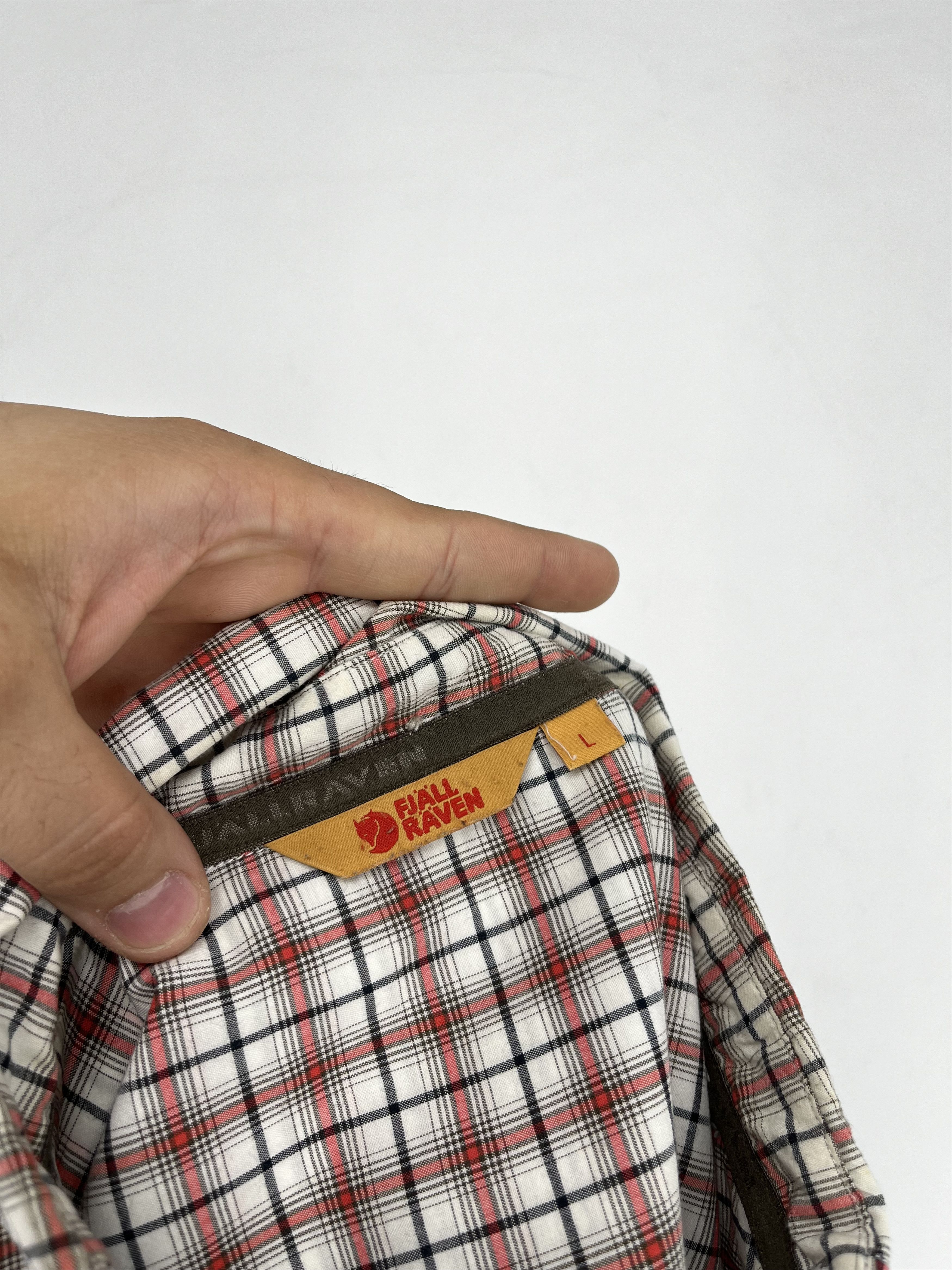 Fjallraven Fjall Raven Short Sleeve Streetwear Outdoor Shirt Size L Size US L / EU 52-54 / 3 - 9 Thumbnail