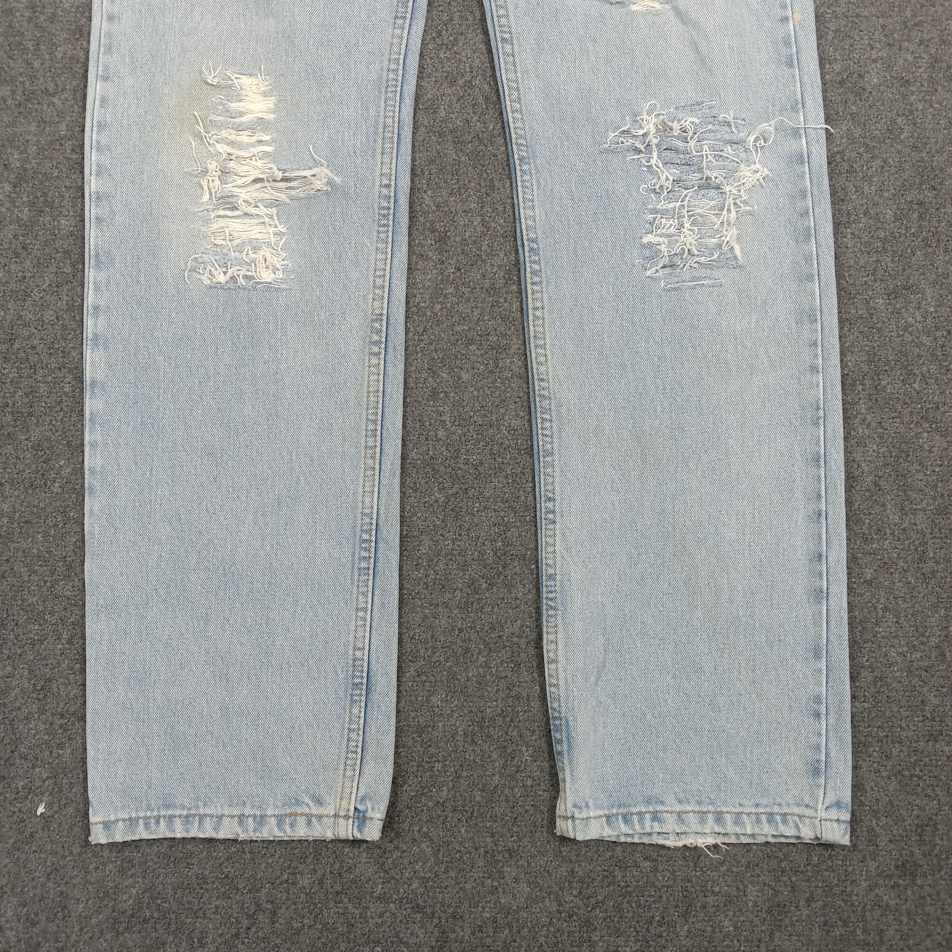 Levi's Levi's 505 Distressed Grunge Style Denim Jeans C272N28 Size US 32 / EU 48 - 5 Thumbnail