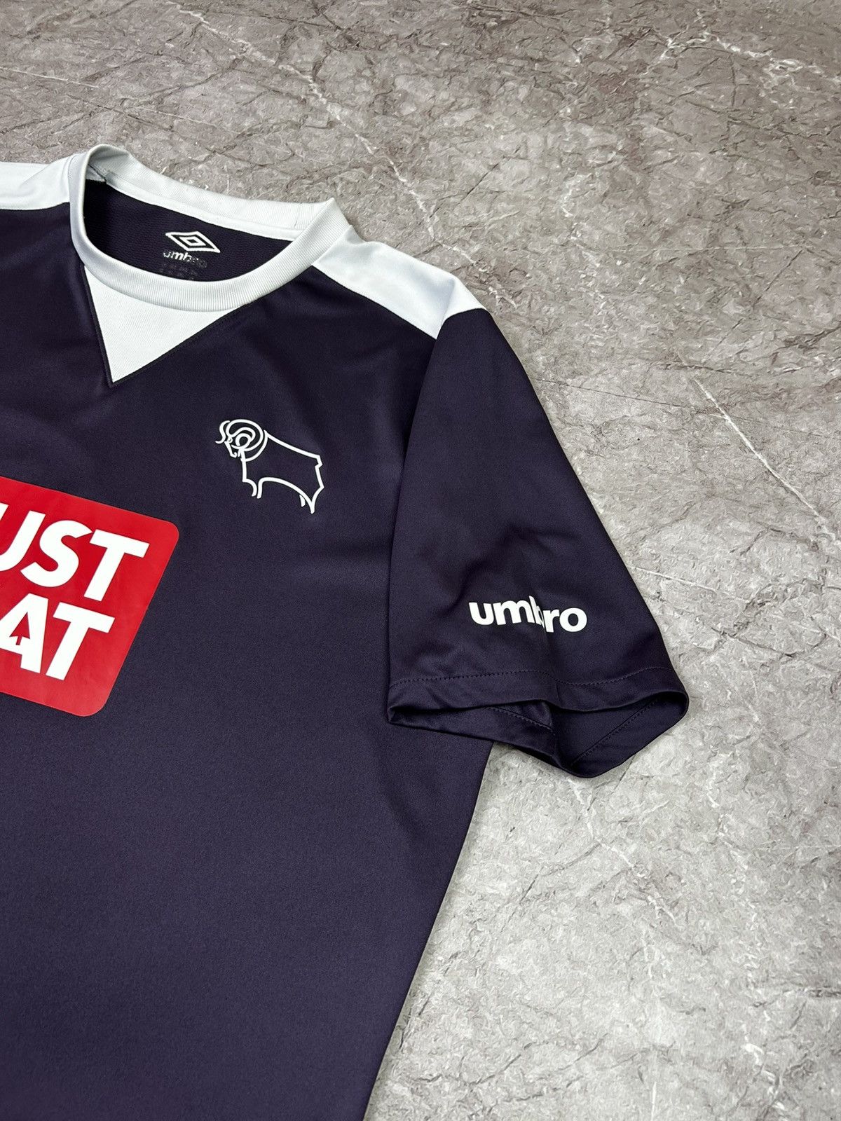 Umbro Derby county England soccer 2014 205 home shirt jersey Umbro Size US XL / EU 56 / 4 - 7 Thumbnail