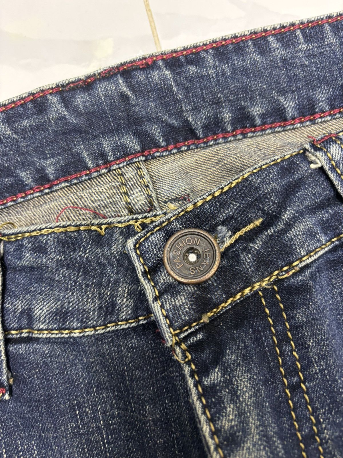 Xander Zhou ZHUO YU DISTRESSED DENIM JEANS Size US 32 / EU 48 - 12 Thumbnail