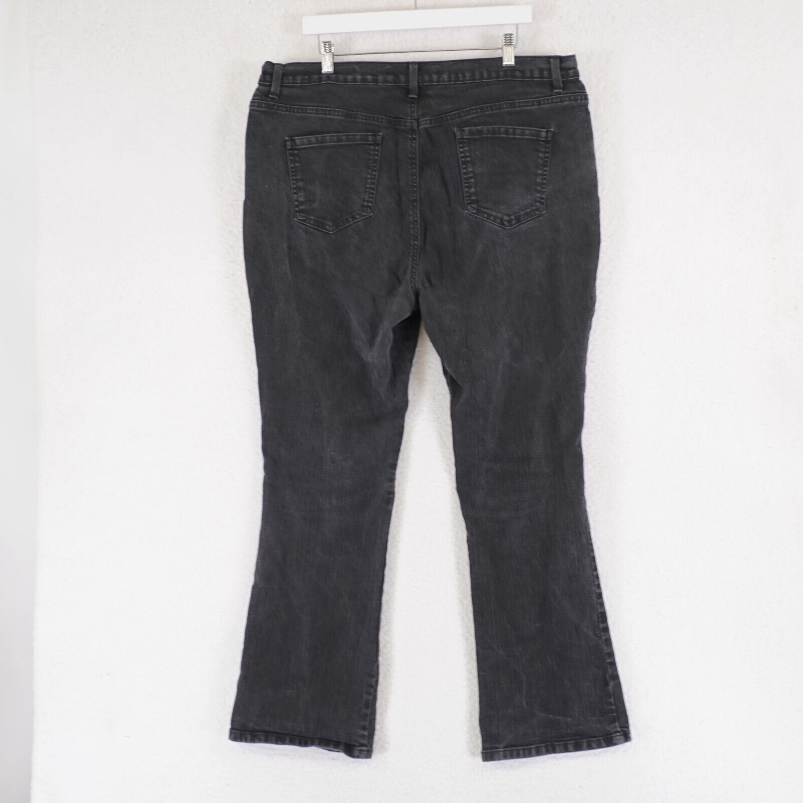 Gloria Vanderbilt Gloria Vanderbilt Amanda Bootcut Black Denim 18W 40/31 High Size 36" / US 14 / IT 50 - 4 Thumbnail