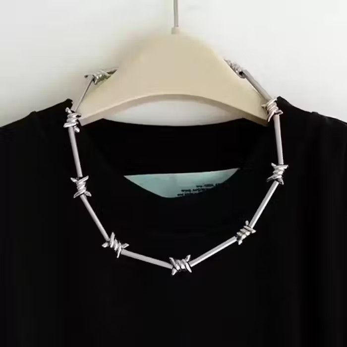 Jewelry × Vintage Barbed Wire Chrome Necklace Spike Post Punk Chain Size ONE SIZE - 1 Thumbnail