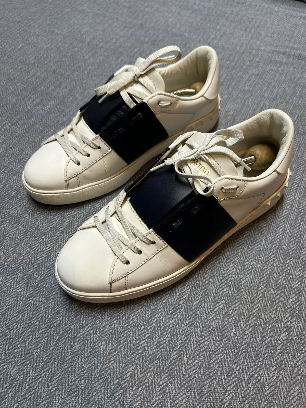 Valentino valentino Size US 11.5 / EU 44-45 - 2 Thumbnail