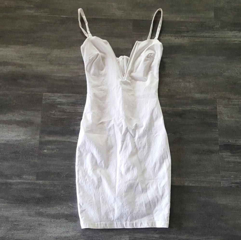 Designer White Classic V Detailed Lux Mini Size S / US 4 / IT 40 - 1 Thumbnail