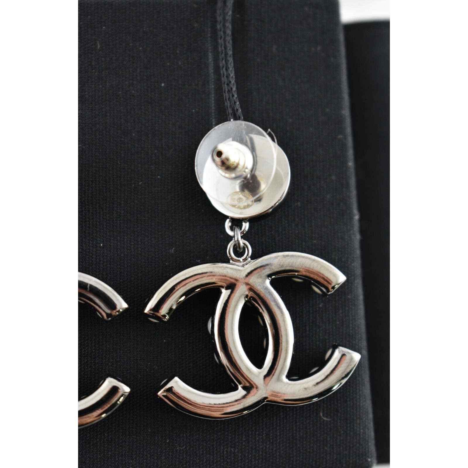 Chanel Chanel Ruthenium Pearl Large Dangle Drop Statement Earrings Size ONE SIZE - 12 Thumbnail