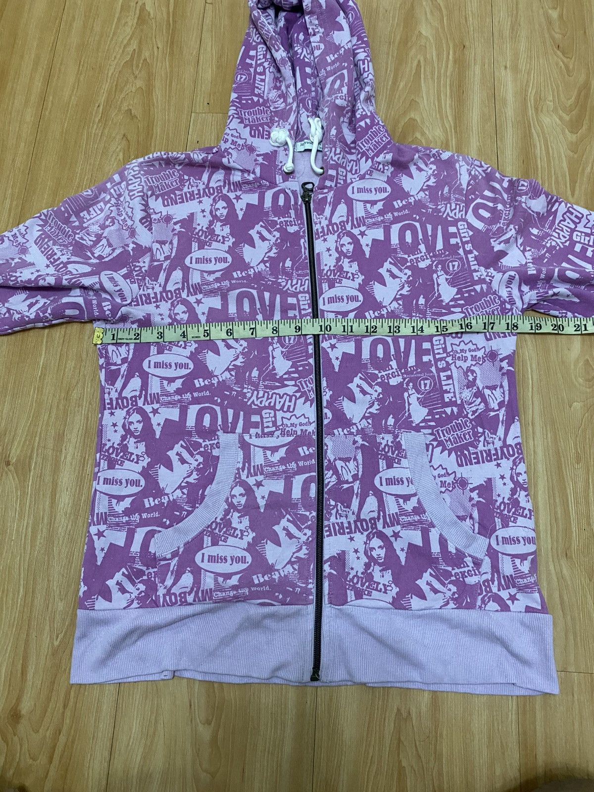 Japanese Brand Japanese brand often compared to Hysteric Glamour aesthetics Size US S / EU 44-46 / 1 - 9 Thumbnail