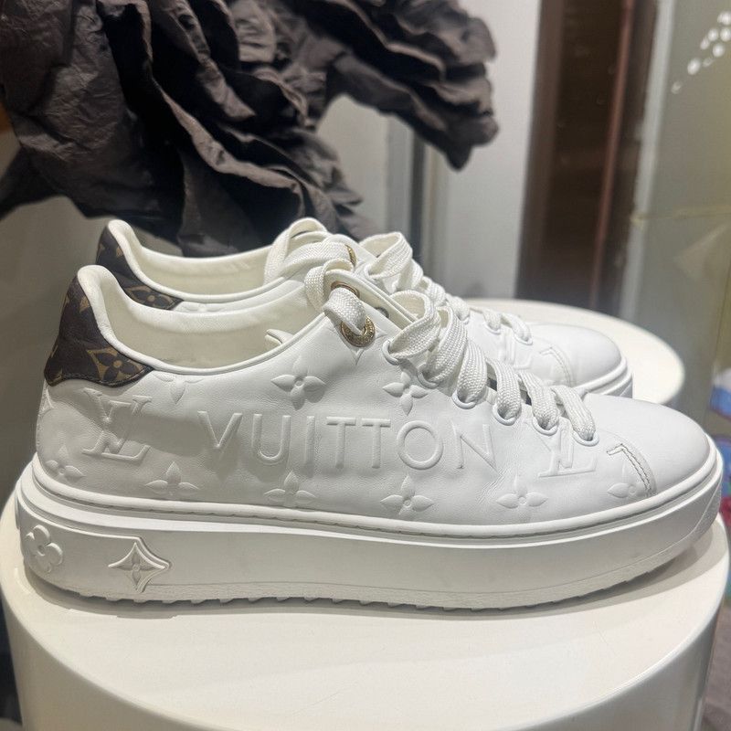 Louis Vuitton Louis Vuitton White Leather Low-Top Sneakers - Size US 8 / IT 38 - 7 Thumbnail