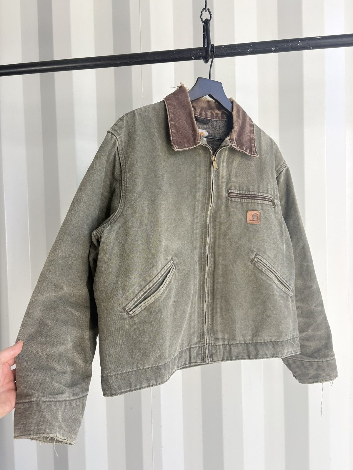 Carhartt Vintage Carhartt Detroit Faded Thrashed Jacket GRUNGE Boxy Size US L / EU 52-54 / 3 - 4 Thumbnail