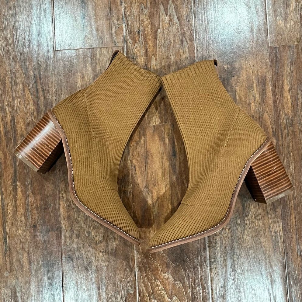 Steven New York Nixie Brown/Tan Sock Knit Booties Size 7.5