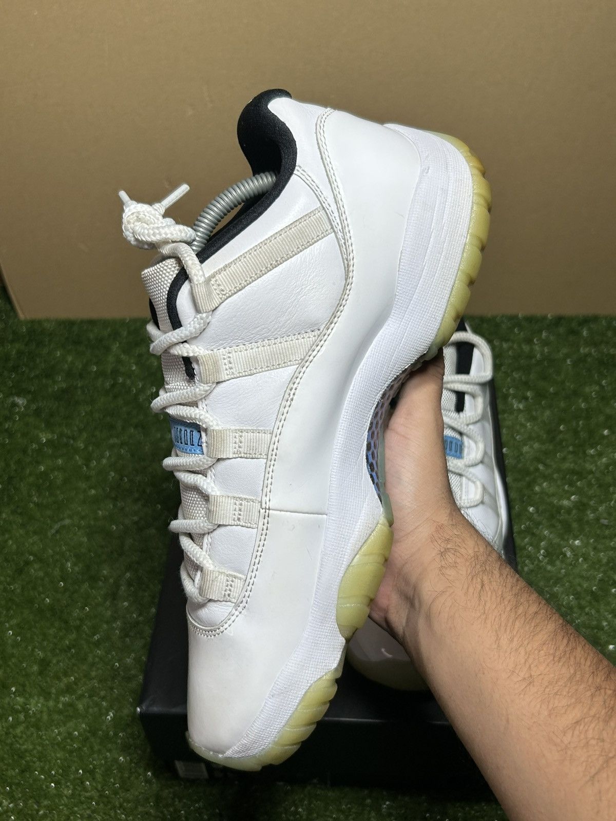 Jordan Brand Jordan 11 low Legend Blue Size US 10 / EU 43 - 7 Thumbnail