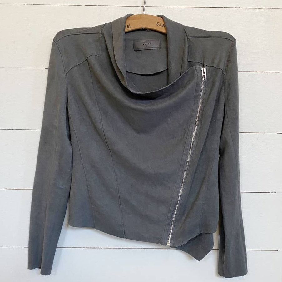 BLANKNYC BLANKNYC Drape Front Suede Asymmetrical Zip Jacket in Grey Size XS / US 0-2 / IT 36-38 - 2 Thumbnail