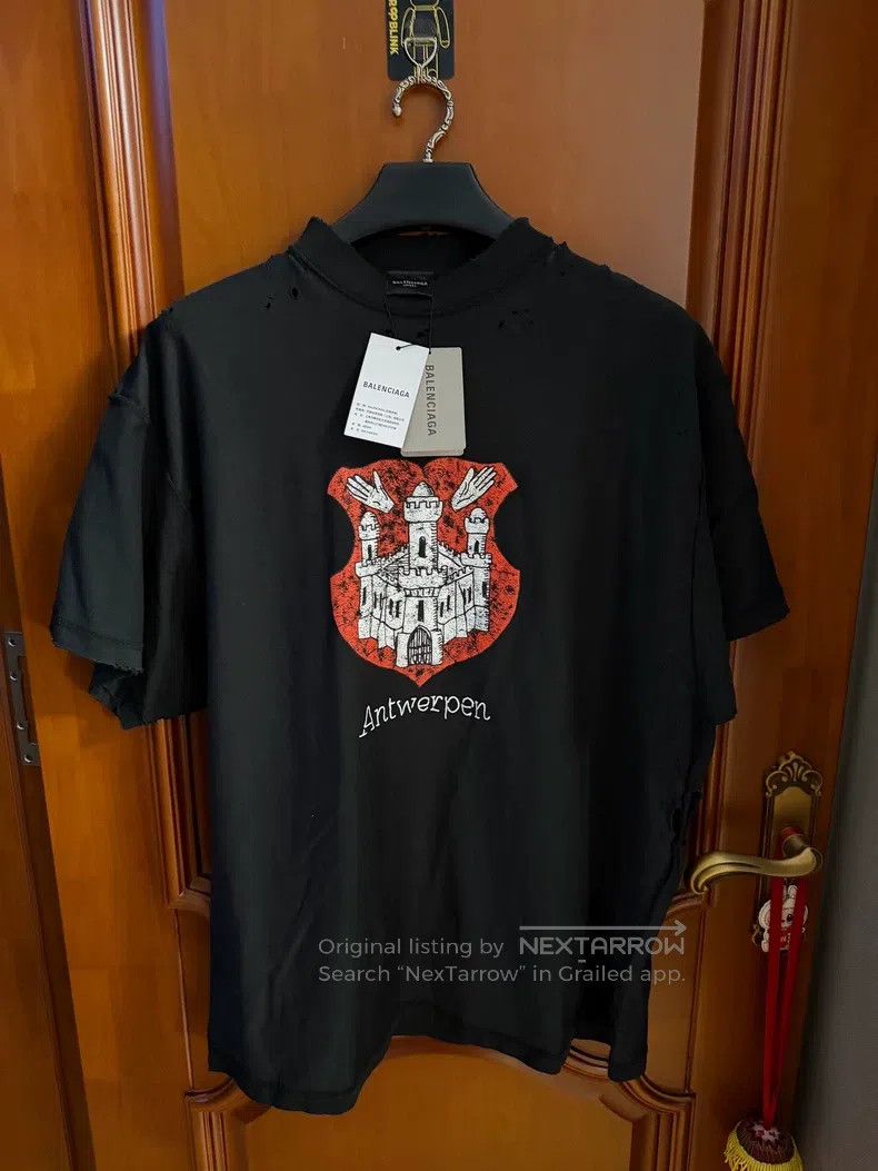 Balenciaga Balenciaga Antwerp Castle Short Sleeve Size US M / EU 48-50 / 2 - 1 Thumbnail