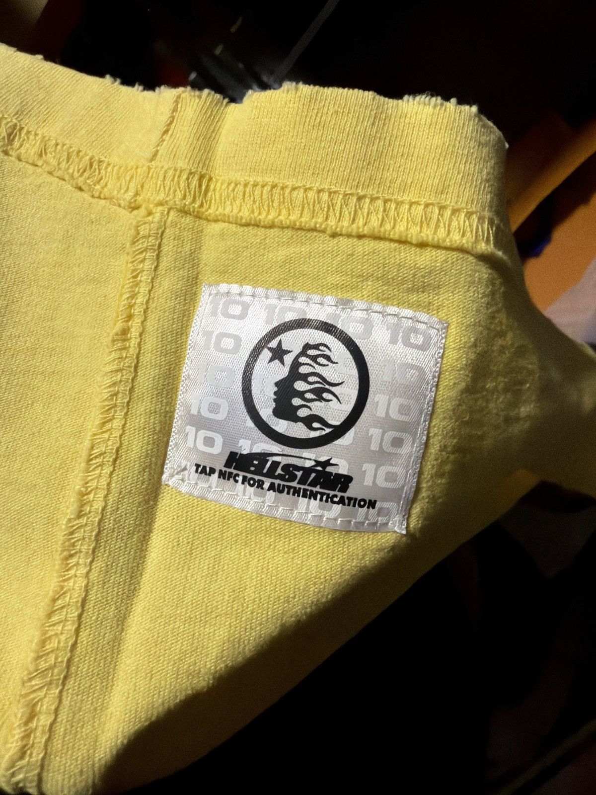 HELLSTAR Size M - Hellstar Crack Print Faded Distressed Yellow NEW Size US M / EU 48-50 / 2 - 7 Thumbnail