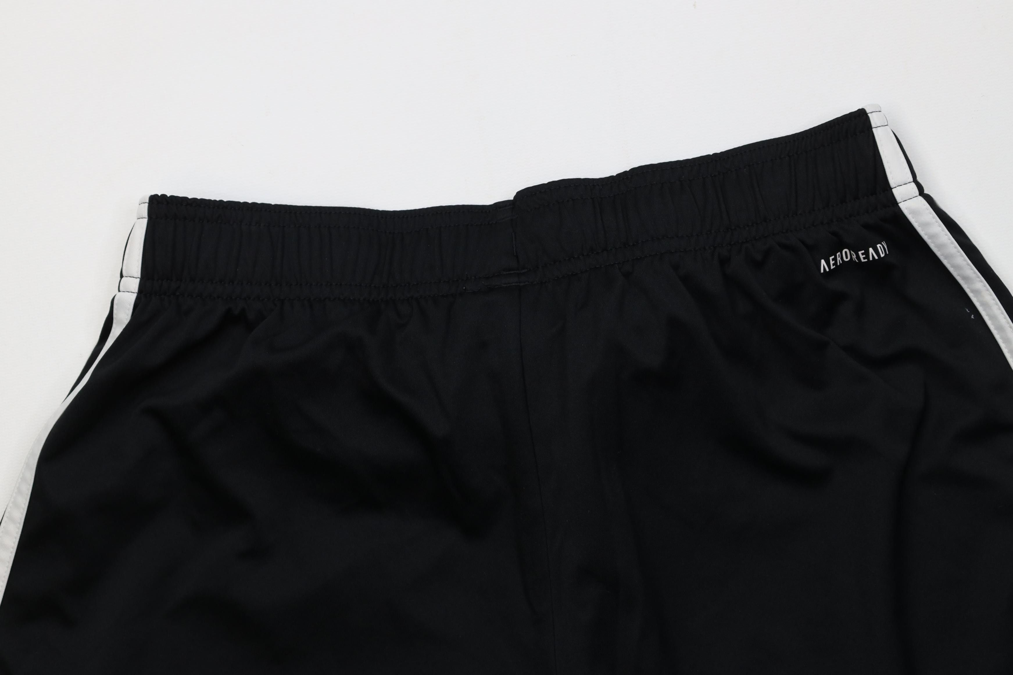 Adidas Vintage Y2K Adidas Above Knee Running Jogging Soccer Shorts Size US 32 / EU 48 - 9 Thumbnail