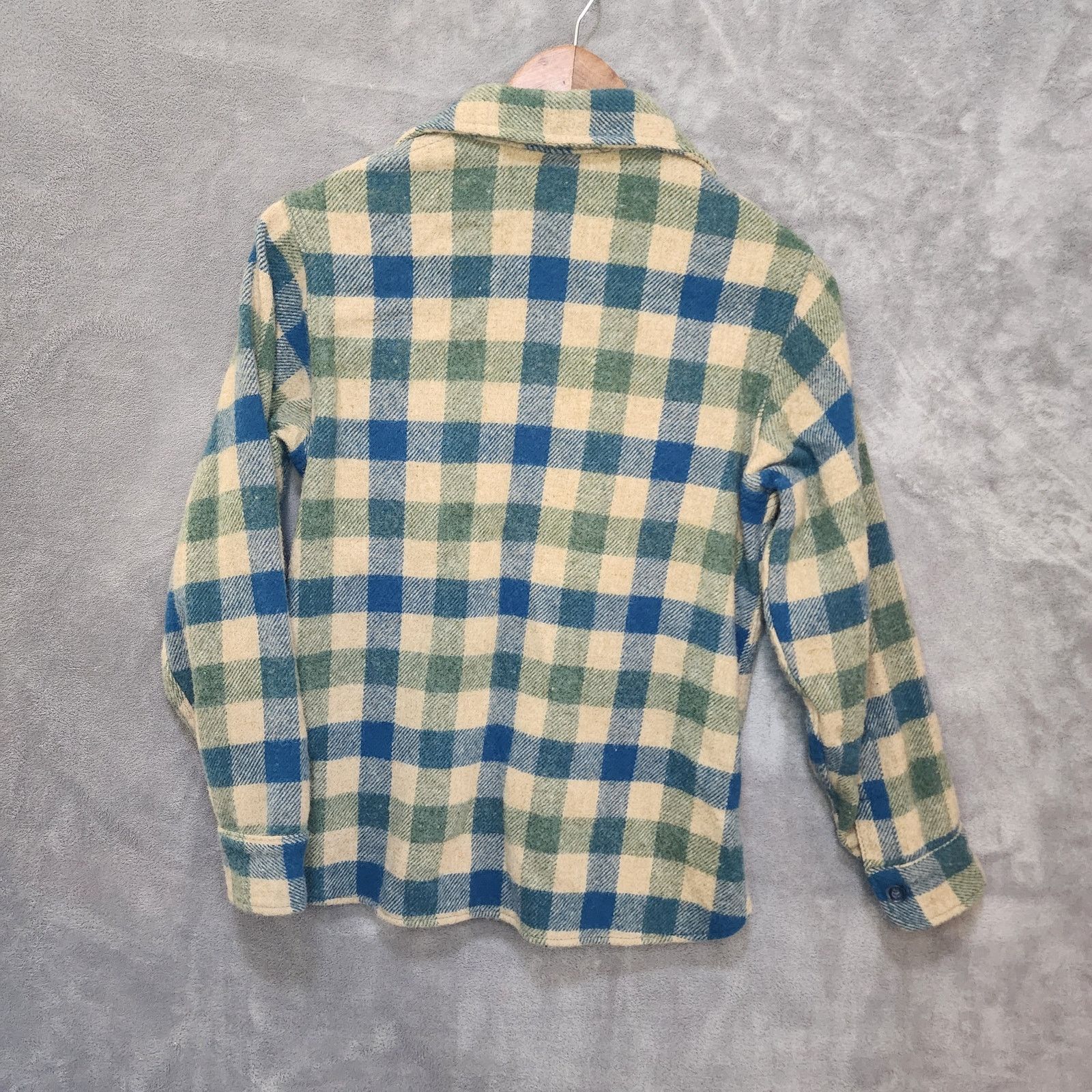 Woolrich Woolen Mills Woolrich Women's 14 Plaid Wool Flannel Shirt Buffalo Check Size XL / US 12-14 / IT 48-50 - 2 Thumbnail