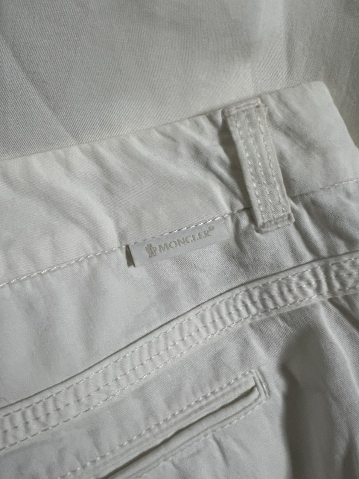 Moncler Moncler capri pants L Size 30" / US 8 / IT 44 - 4 Thumbnail