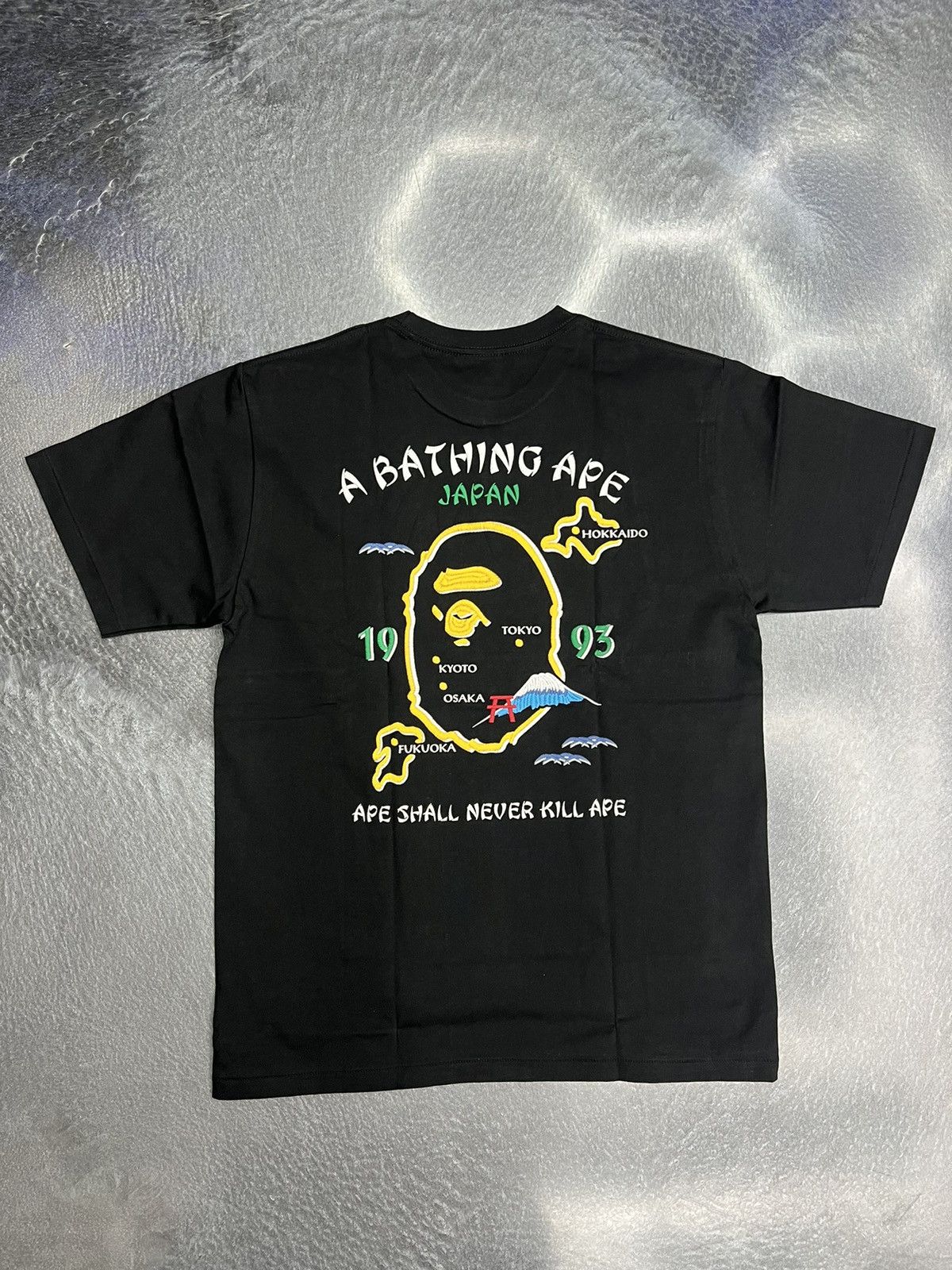 Bape Bape Japan Souvenir T-Shirt Size US L / EU 52-54 / 3 - 6 Thumbnail