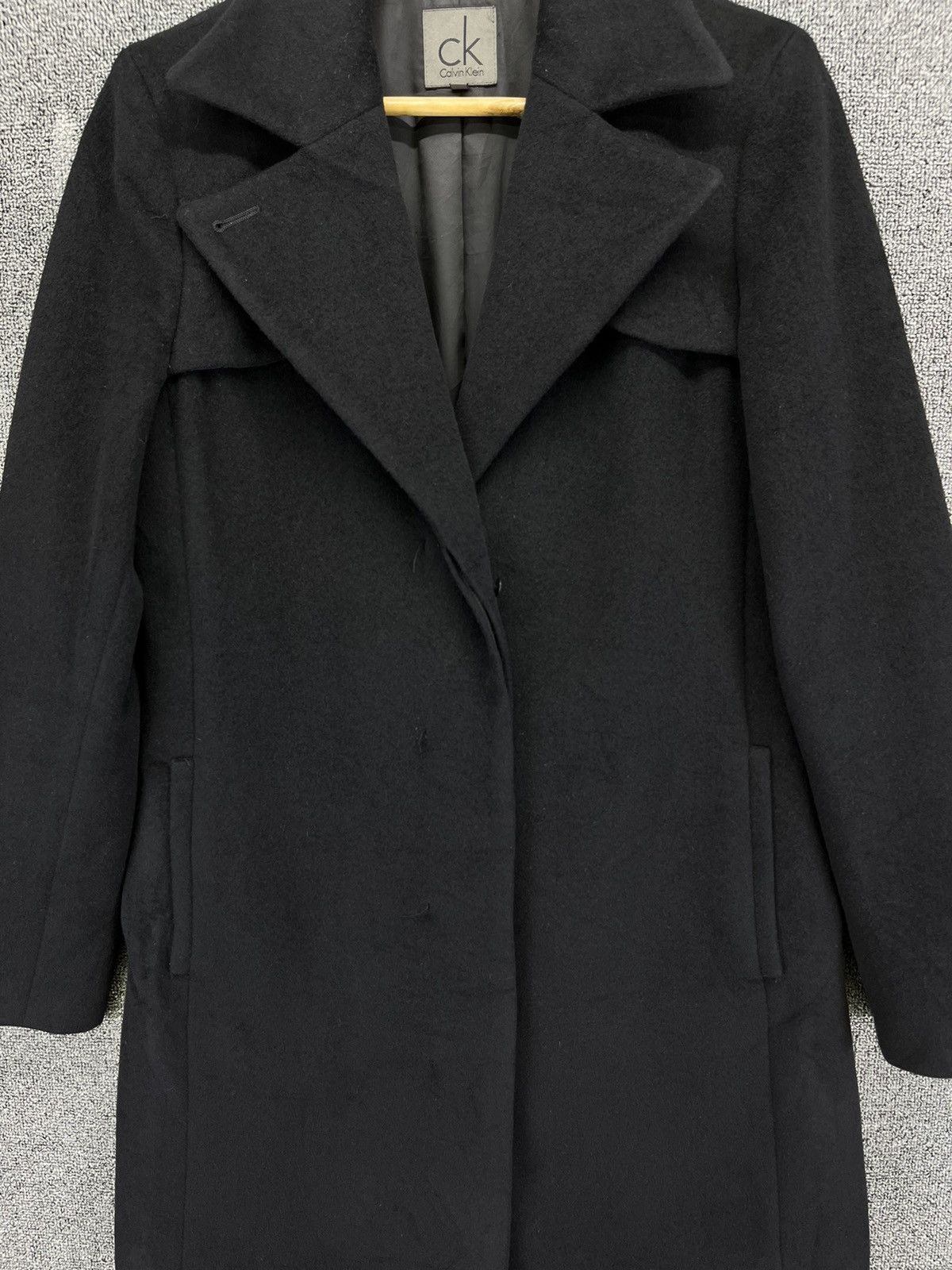 Calvin Klein Vintage Calvin Klein Black Wool Coats Jacket Size M / US 6-8 / IT 42-44 - 1 Thumbnail